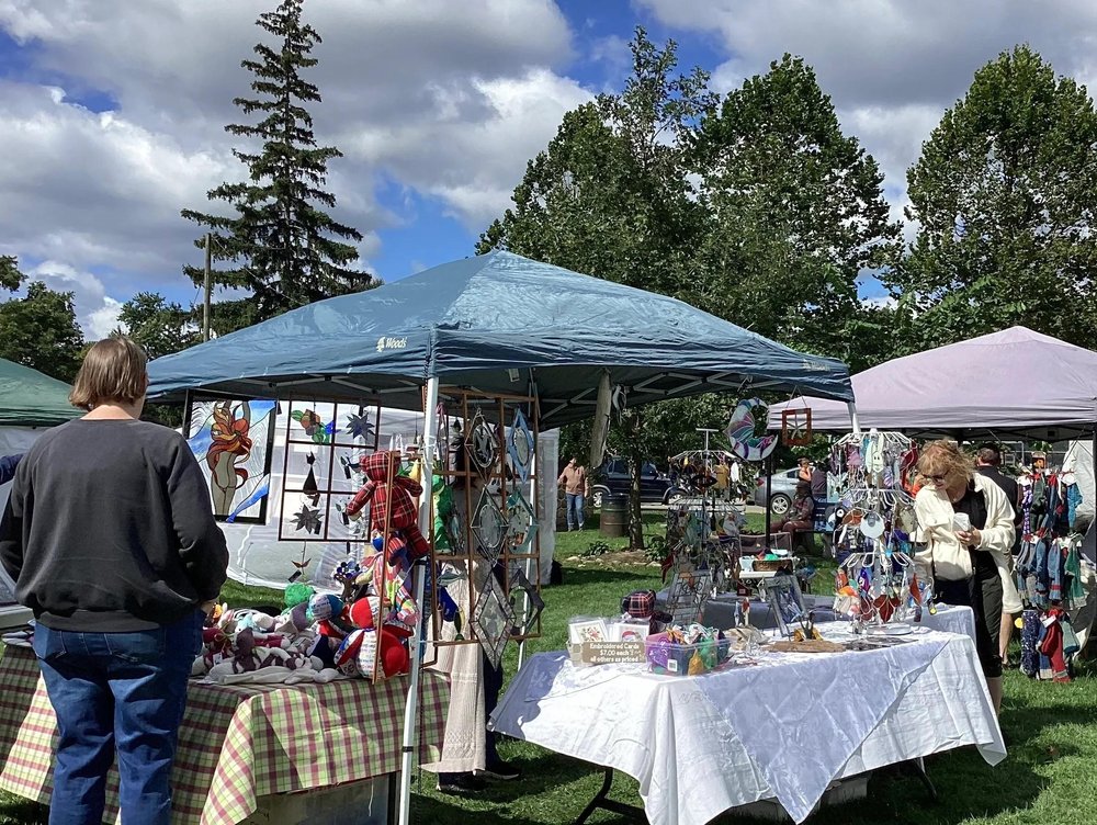 Tents set up with items from local makers in Dundas Driving Park.