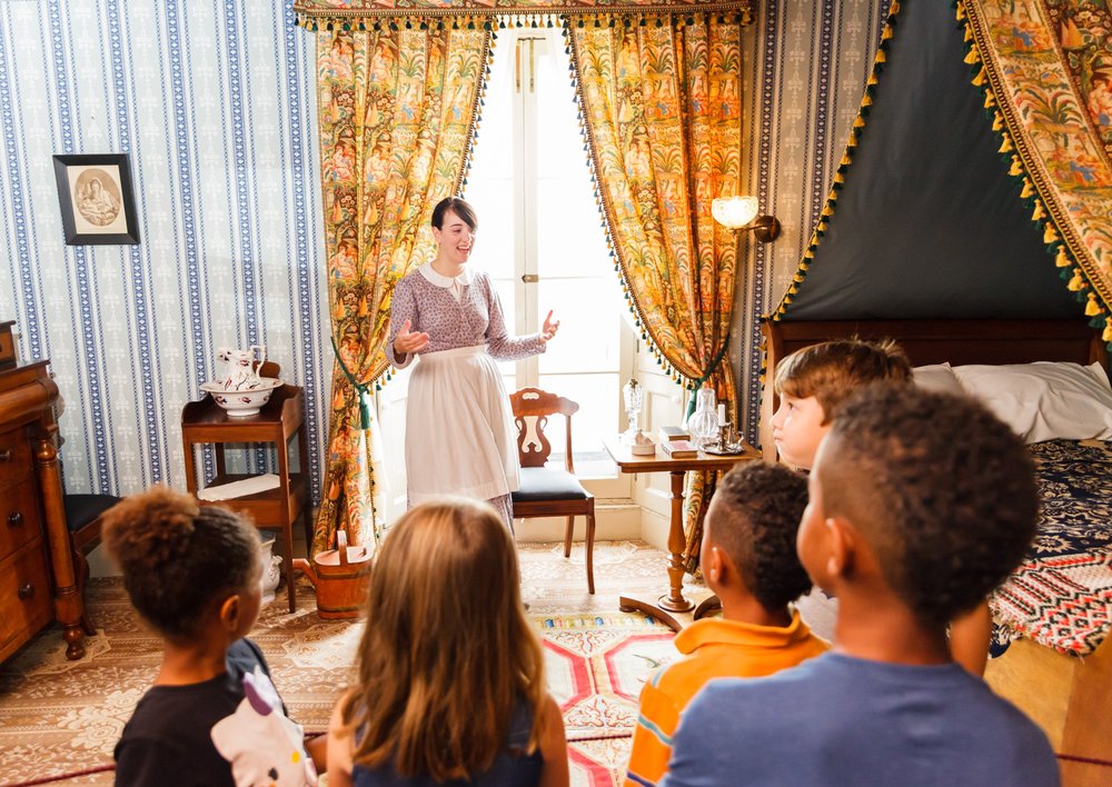 Group of children on a tour of Dundurn National Historic Site.