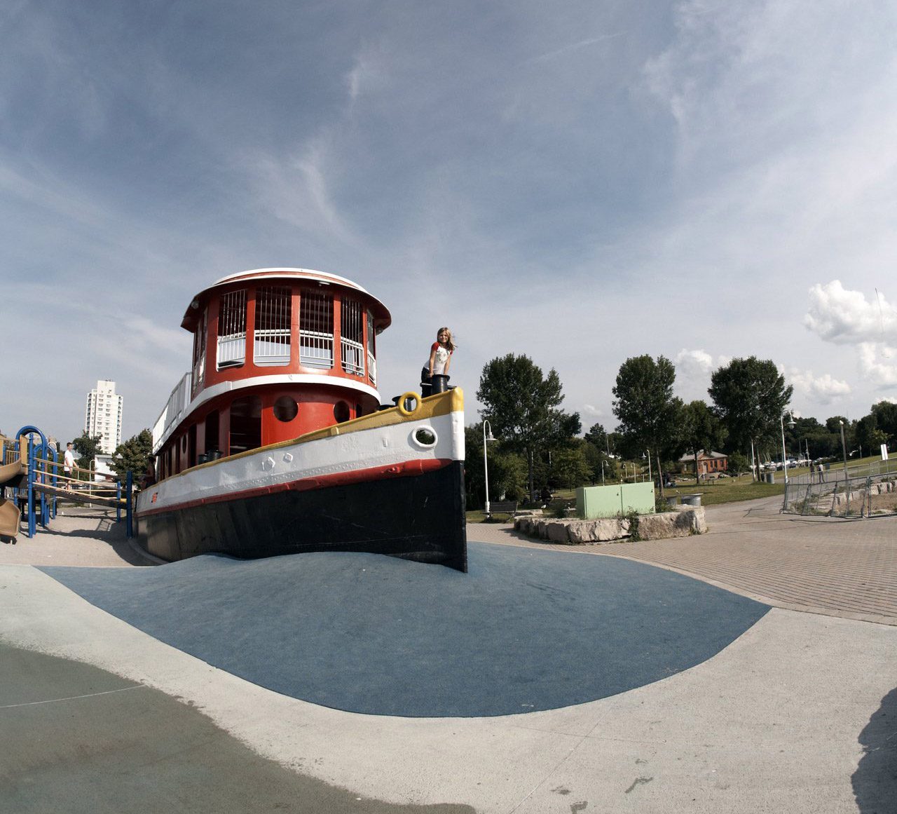 hamilton travel waterfront