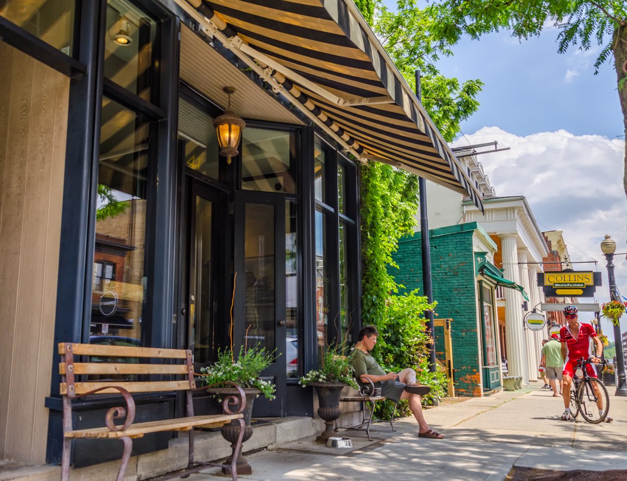 Streetscape in Dundas