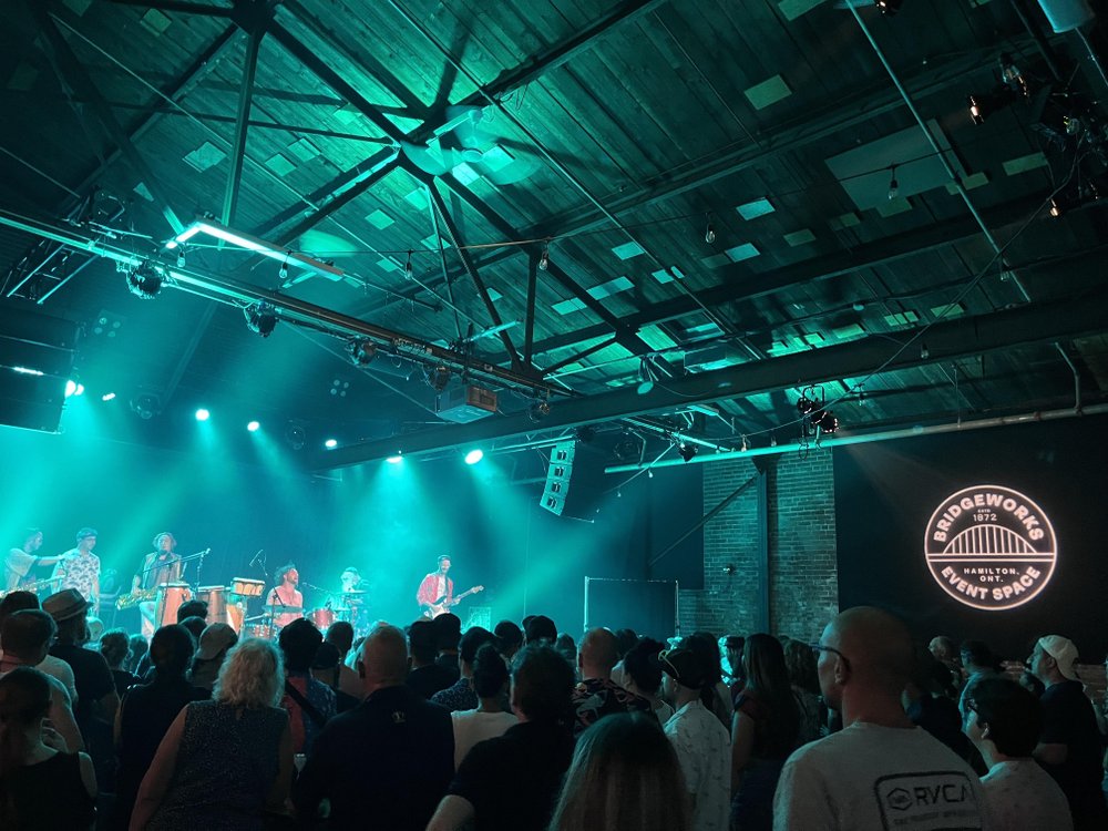Full crowd at Bridgeworks watching a band on stage.